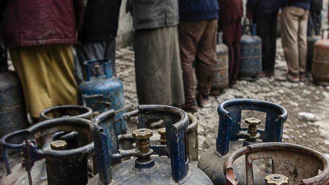Cooking Gas Crisis Escalates in Taiz: What It Means for Residents