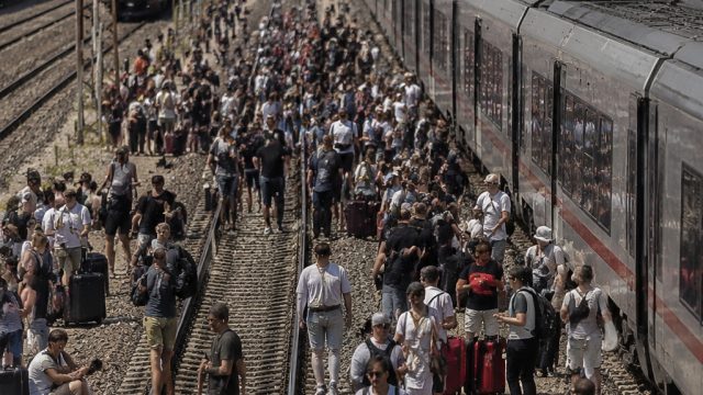 Europe Faces Transportation Chaos Amid Record Heatwave