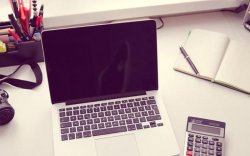 Plan website content from a perspective that attracts search engine spiders